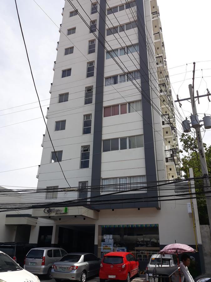 Yulz 516 At Cityscape Bacolod Exterior foto